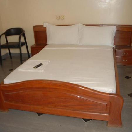 Bénin Berge hotel Cotonou Buitenkant foto
